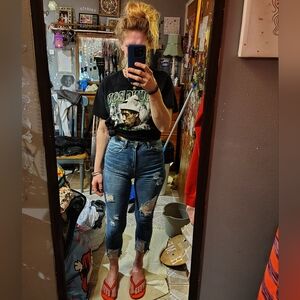 ❤️Wax Jeans🩶BUY 1 LISTING GET 1 FREE♥️Skinny Cropped Jeans